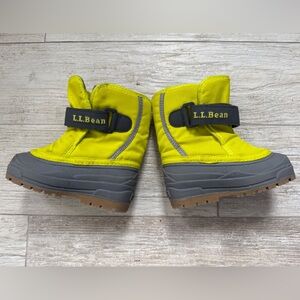 L.L. Bean Kids Bright Yellow and Charcoal Boots slSize 7 T